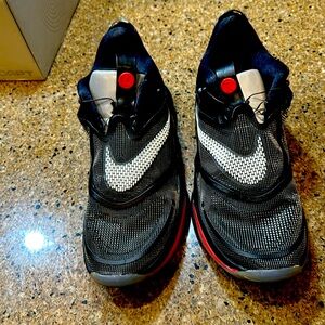 Nike Adapt men’s shoes version 2.0 size 13 Black/White/Crimson